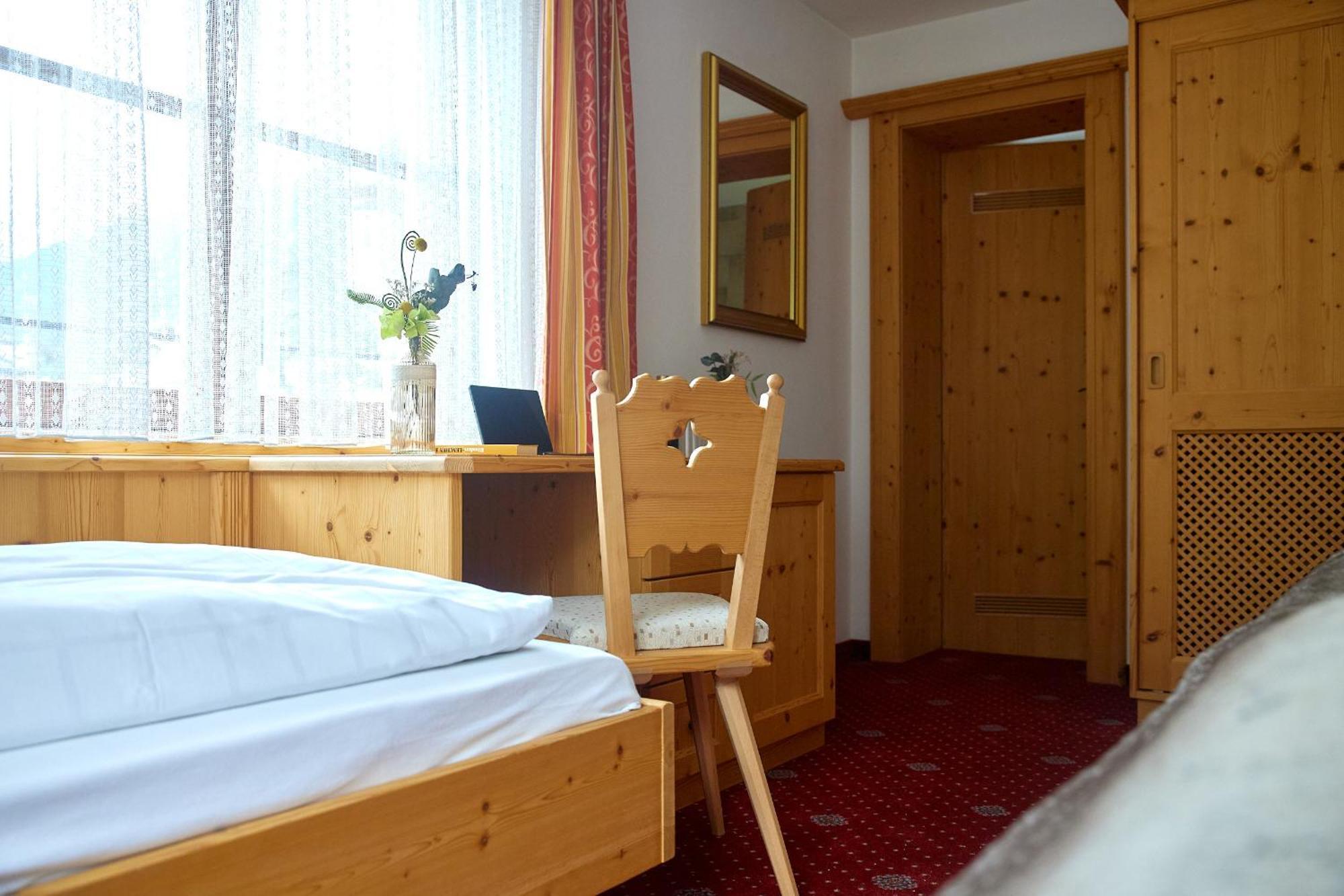 Montafon Moments Hotel กอร์ทิโพล ภายนอก รูปภาพ