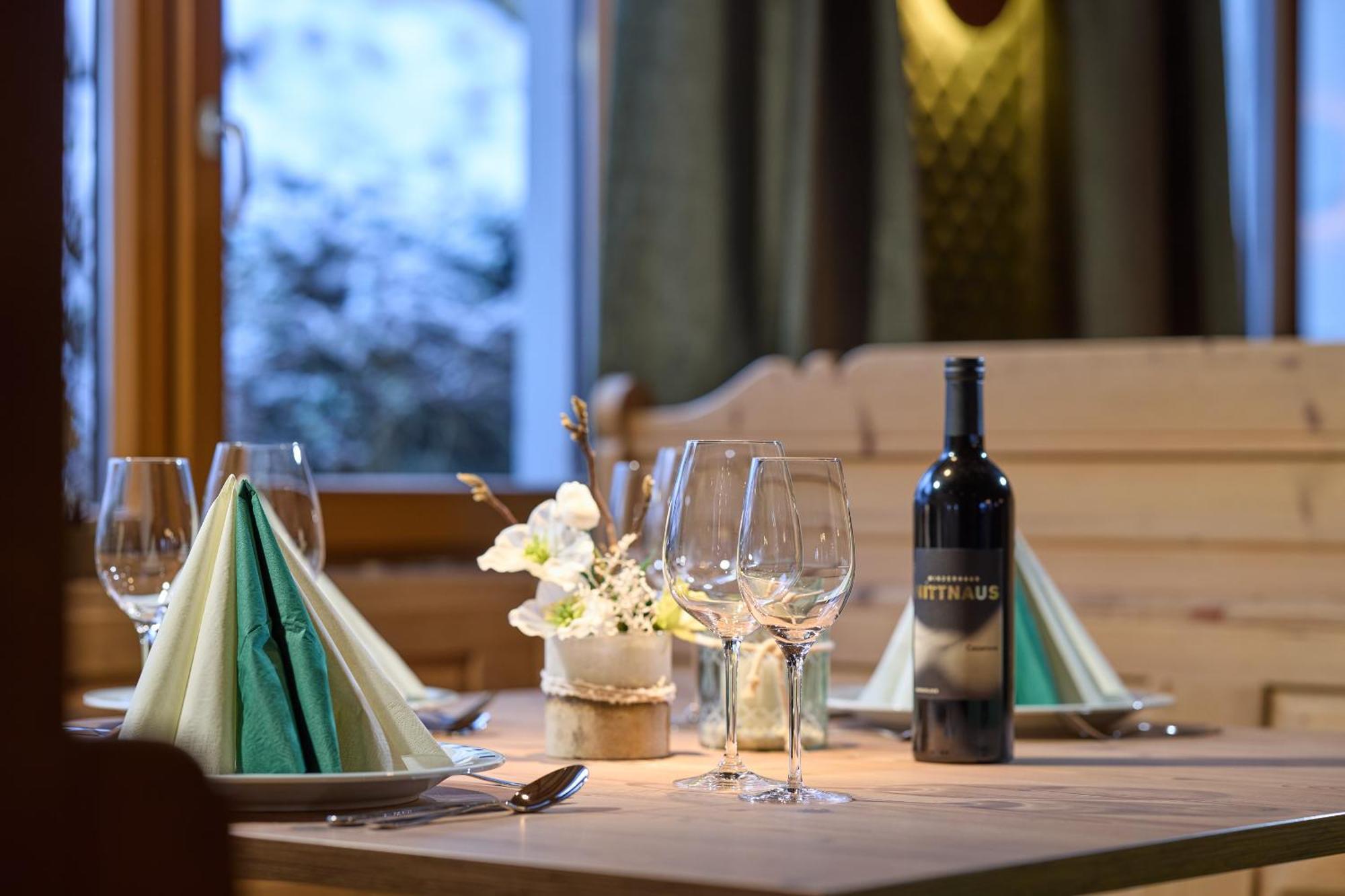 Montafon Moments Hotel กอร์ทิโพล ภายนอก รูปภาพ