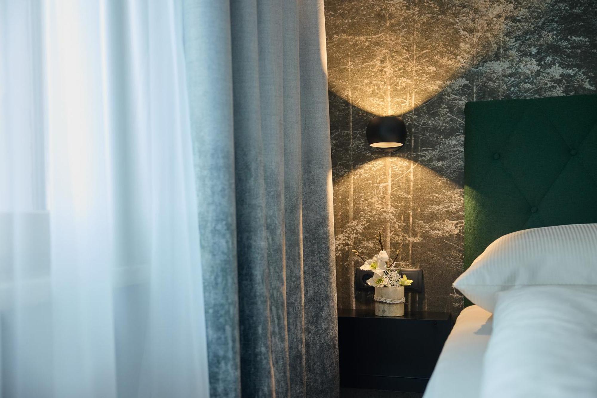 Montafon Moments Hotel กอร์ทิโพล ภายนอก รูปภาพ